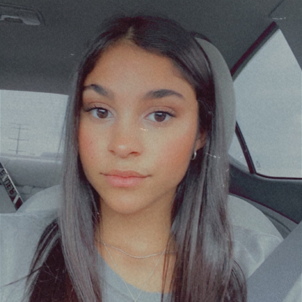 Meet your Posher, Lauren